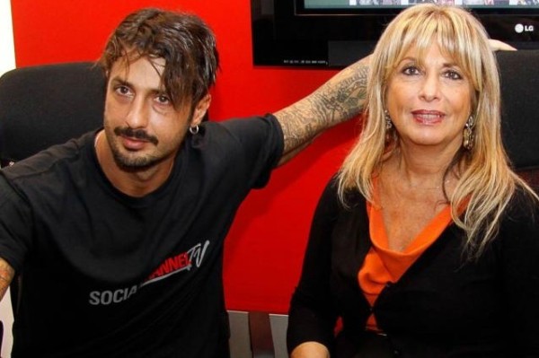 Mamma di Fabrizio Corona a Verissimo: carcere troppo duro per lui