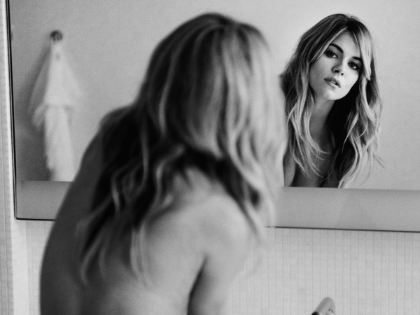 Sienna Miller nuda e sexy su Esquire UK: "ho una vita fantastica!"