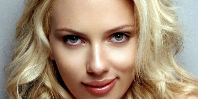 Scarlett-Johansson esordi voce da ubriacone