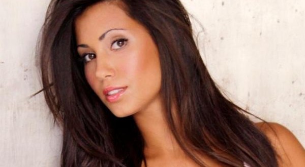 Federica Nargi è l'amante di Gabriele Cirilli... ma solo a teatro