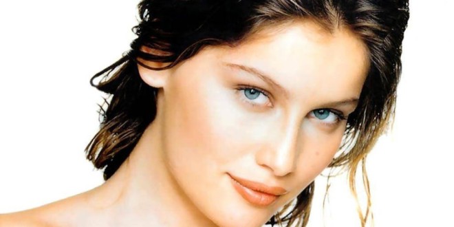 Laetitia Casta su Vanity Fair: Sono felice. Nella vita seguo l'istinto